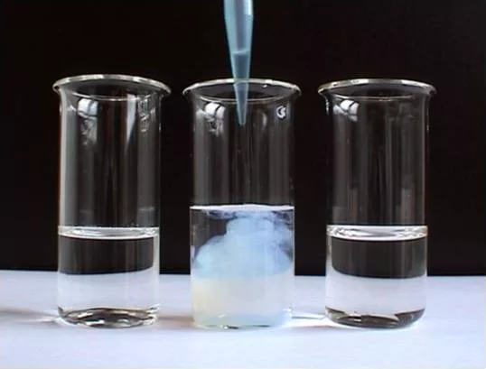 檢測水中可溶性磷酸鹽的方法